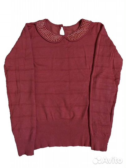 Кофта красного цвета