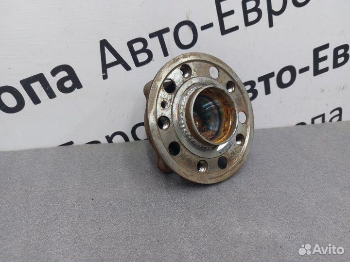 Ступица передняя правая Mercedes-Benz E-Class W213