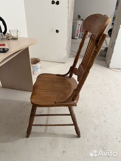 Стулья деревянные