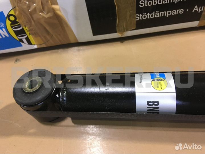 Стойка аморт правая Ауди A3 8Л1