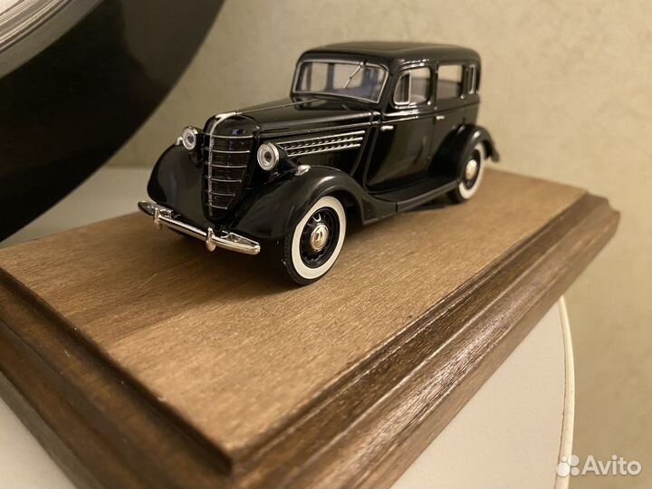 Модель авто 1:43