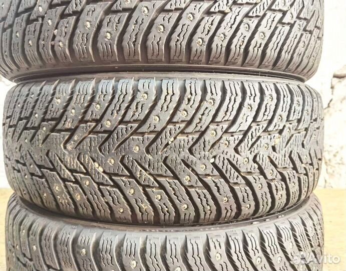 Nokian Tyres Hakkapeliitta 8 185/65 R15 92T