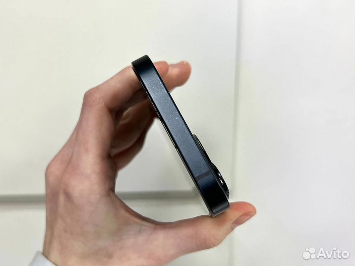 iPhone 13, 256 ГБ
