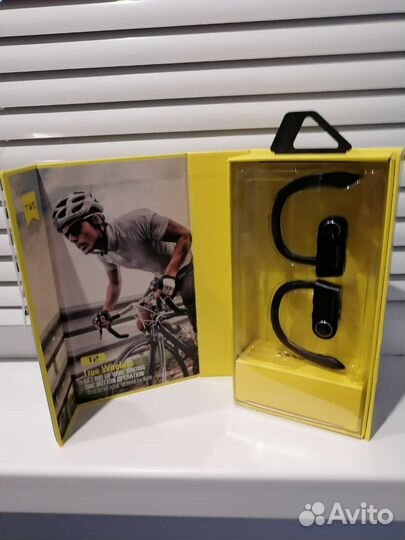 Спортивные наушники