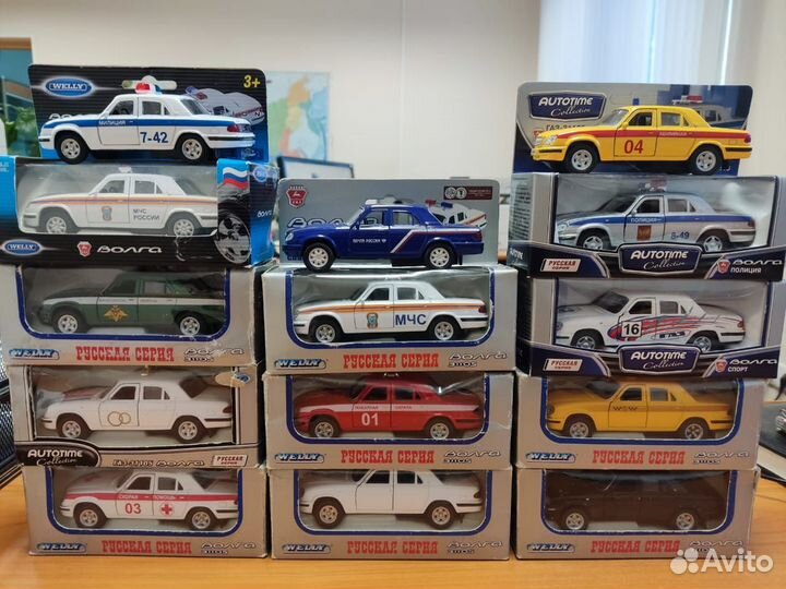 Модель 1/43 Волга газ -31105 Autotime