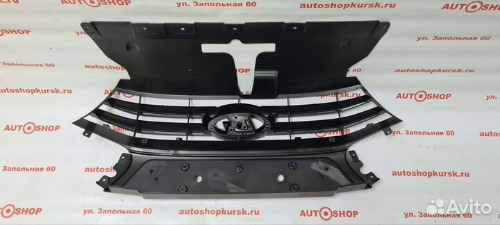 Решетка радиатора Лада Веста LADA Vesta