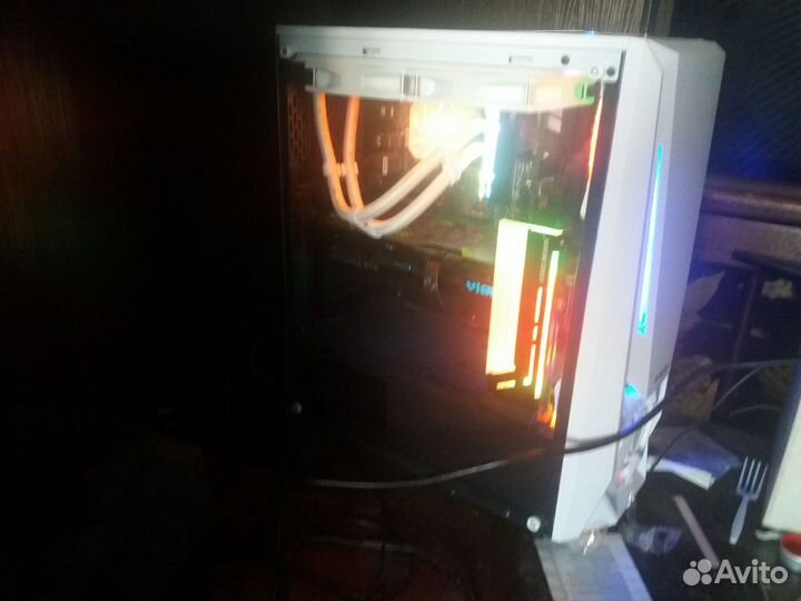 32 гб оперативки, DDR4, RTX 4060 8гб