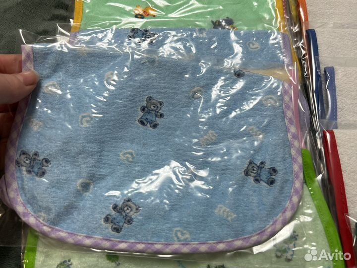 Слюнявчик нагрудник новый Польша