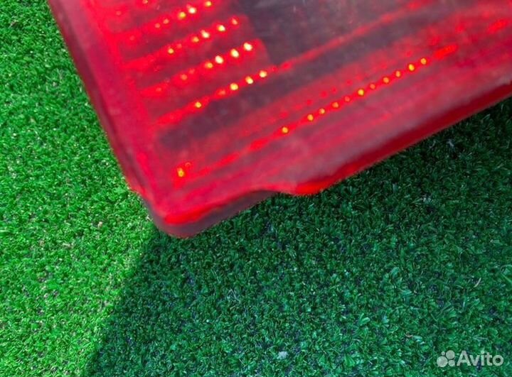 Фонарь задний правый Mercedes Sprinter 2.2 дизель