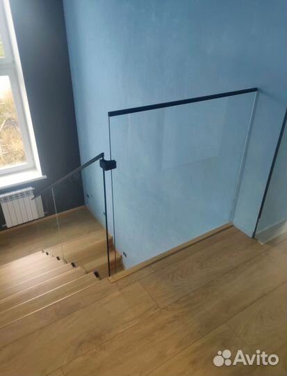 Стеклянные перила, оргаждения