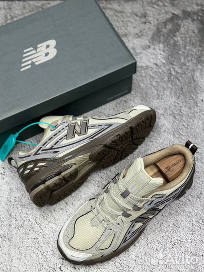 Кроссовки New balance 1906r