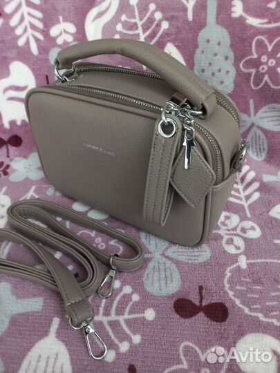 Сумка новая кросс-боди на плечо