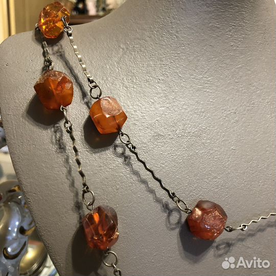 Колье янтарь