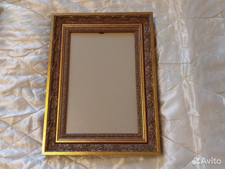 Новая рама деревянная багет для картины фото