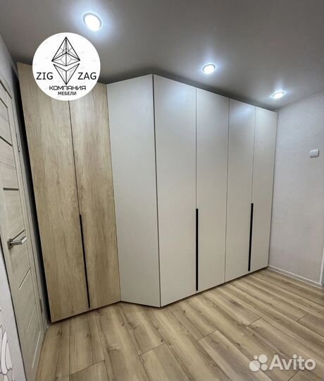 Шкаф распашной на заказ