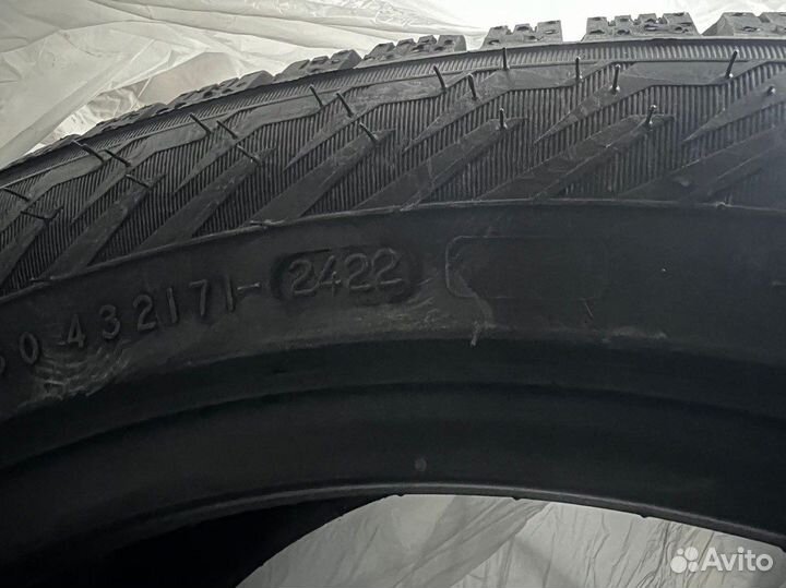 Nokian Tyres Hakkapeliitta R5 235/45 R18