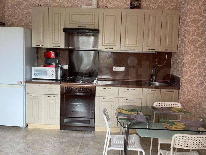 2-к. квартира, 45 м², 3/10 эт.