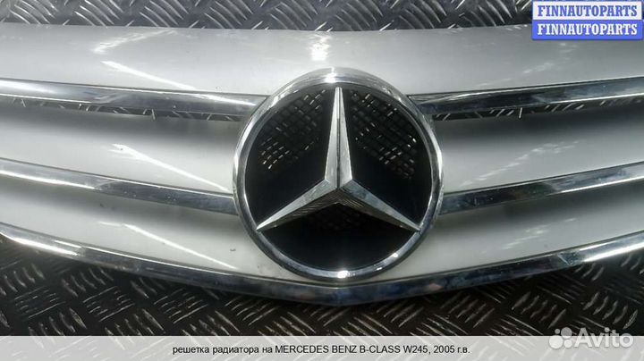 Решетка радиатора Mercedes-Benz B (W245), 2005 2.0 Дизель