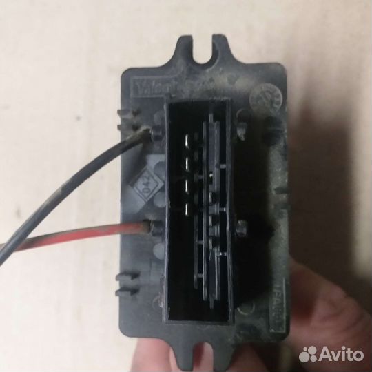 Резистор печки рено симбол