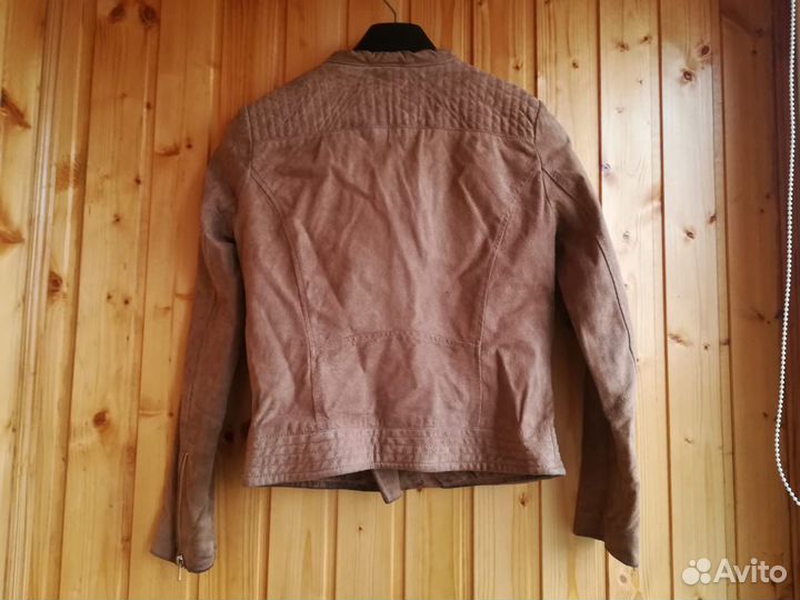 Куртка женская размер 44