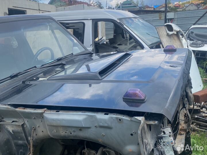 Капот Isuzu trooper 91 г.в