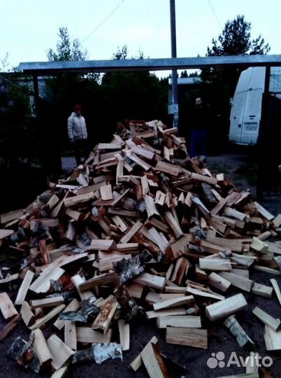 Дрова новые сухие