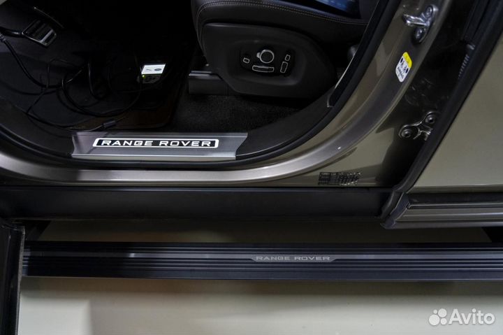 Выдвижные пороги ATS Range Rover L405 Vogue long