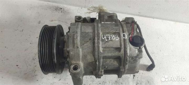 Компрессор кондиционера 7L6820803S Volkswagen Toua