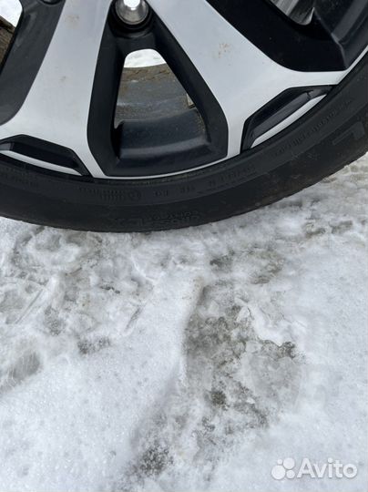 R16 Continental ContiCrossContact LX 215/65, PCD 5x114.3 DIA 40