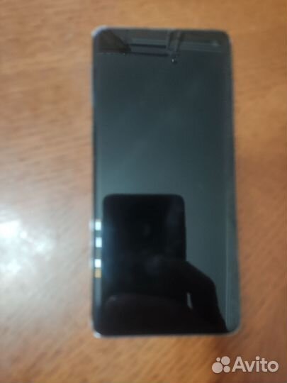 Samsung Galaxy S10, 8/128 ГБ