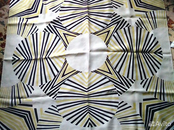 Платки 100 шелк 2 вида