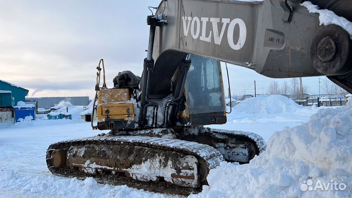 Гусеничный экскаватор Volvo EC290B LC Prime, 2011