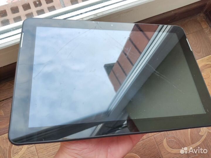 Планшет DNS m100