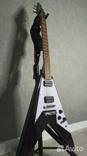 Электрогитара Caraya E235BK + Стреплоки