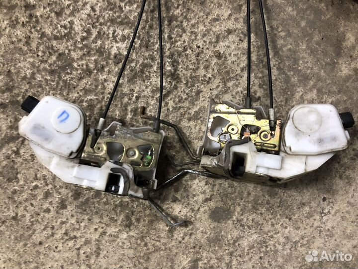 Замки двкрей на mitsubishi eclipse