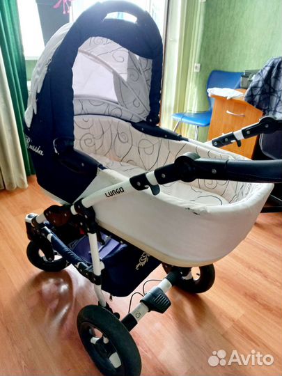 Продам детскую коляску