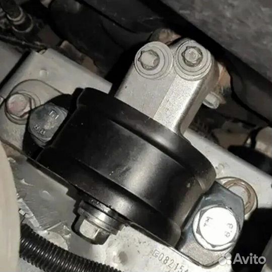 Правая опора двигателя LADA vesta