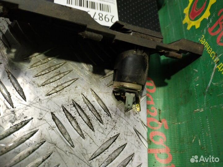 Консоль кпп Toyota Camry Gracia универсал 2.2 2001