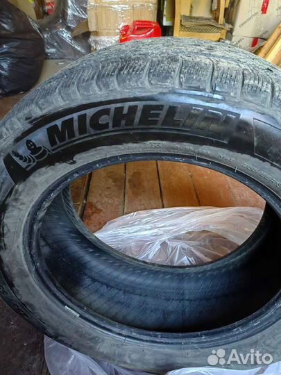 Michelin Latitude Tour HP 255/55 R18