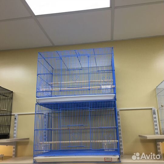 Клетка для попугаев и птиц