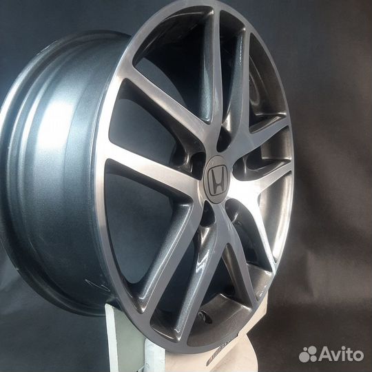 Литые диски R17/7 5x114.3 Honda арт. 27-65