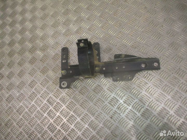 Кронштейн бачка гидроусилителя Mercedes-Benz A9604