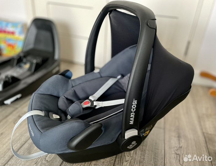 Автолюлька maxi cosi rock