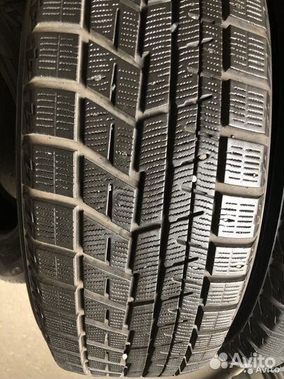 Yokohama Ice Guard IG60 215/60 R16