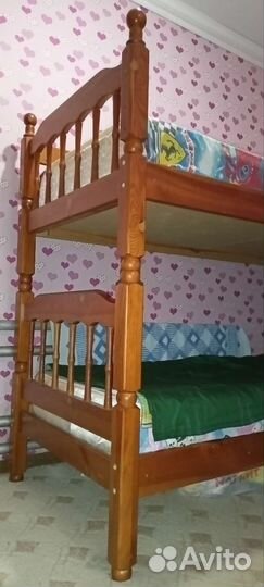 Двухъярусная кровать