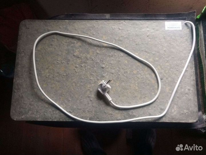 Настенный кварцевый обогреватель