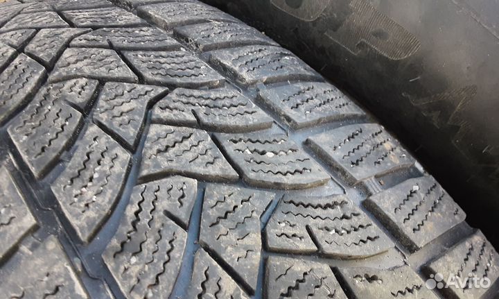 Dunlop SP Winter Sport 500 215/65 R16 H