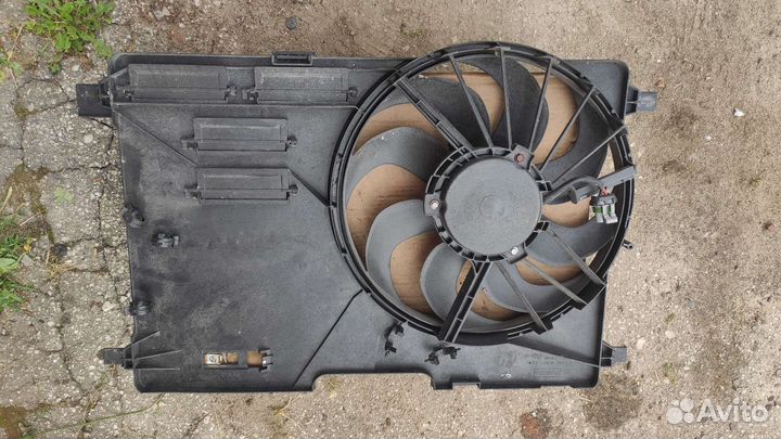 Вентилятор радиатора форд фокус 3 1.6 tdci