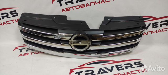 Решетка радиатора Nissan Almera G15