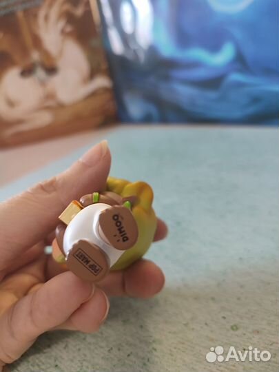 Фигурка POP Mart Dimoo, Pucky, Molly